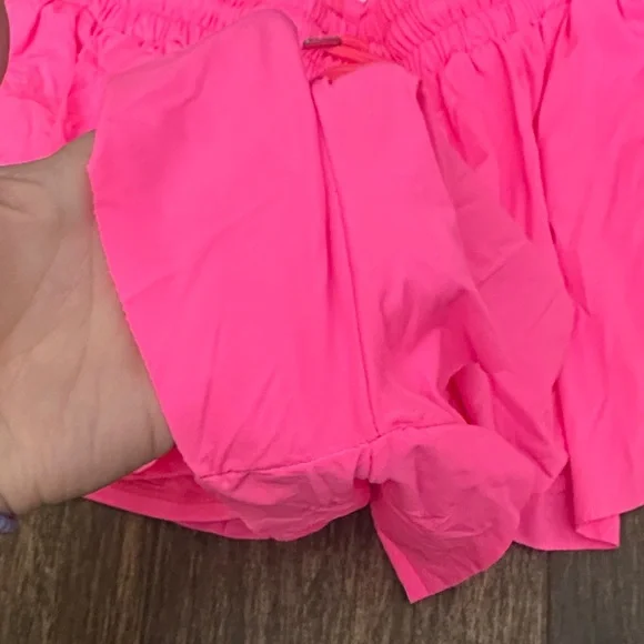 Vibrant Pink butterfly Women's athletic Shorts with built in shorts liner M - Picture 3 of 4